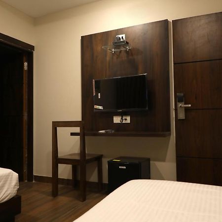 Hotel Nest Bhuj Eksteriør bilde