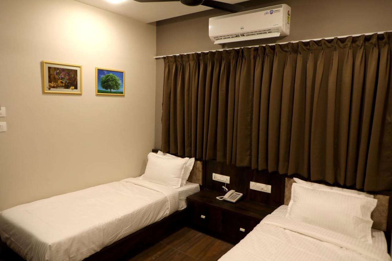 Hotel Nest Bhuj Eksteriør bilde