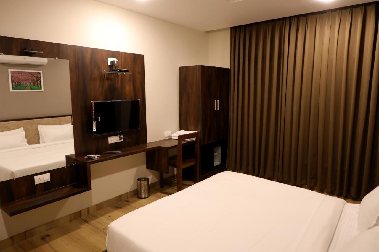 Hotel Nest Bhuj Eksteriør bilde