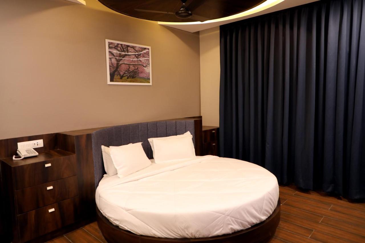Hotel Nest Bhuj Eksteriør bilde